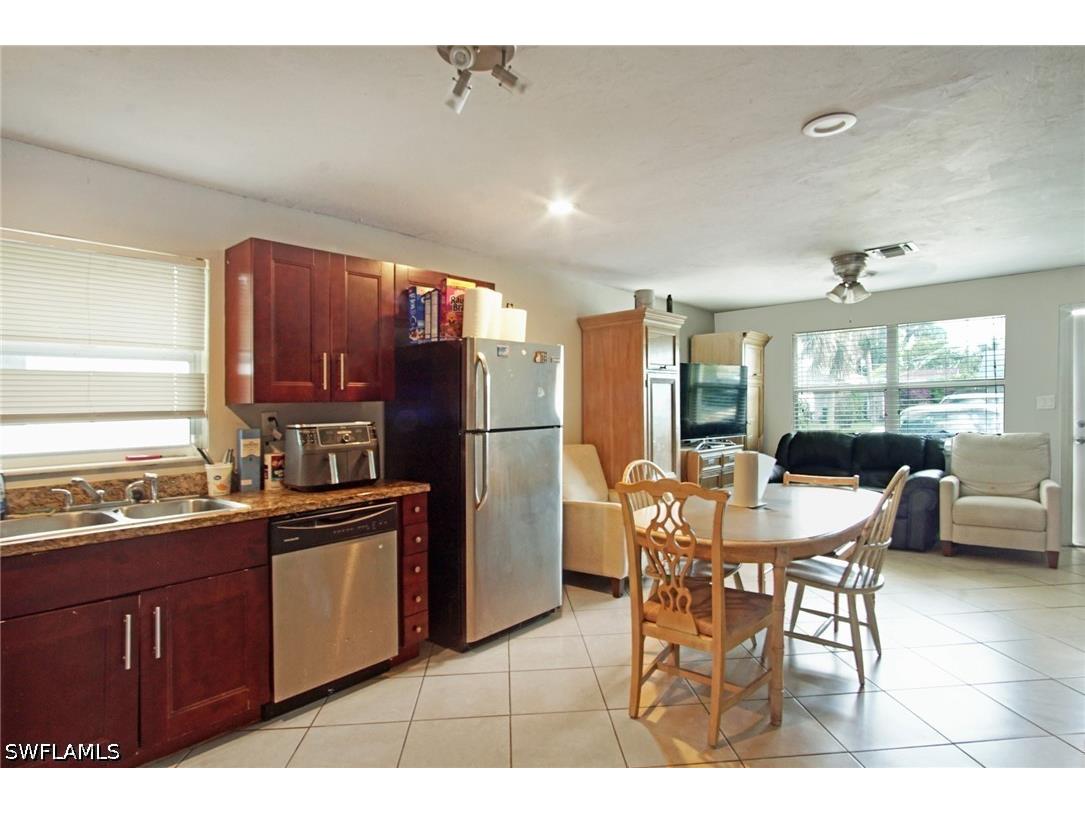 4107 Mindi Avenue Naples FL 34112 226013397 image5