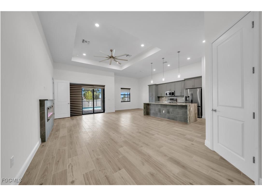 4107 NW 37th Street Cape Coral FL 33993 2025002898 image12