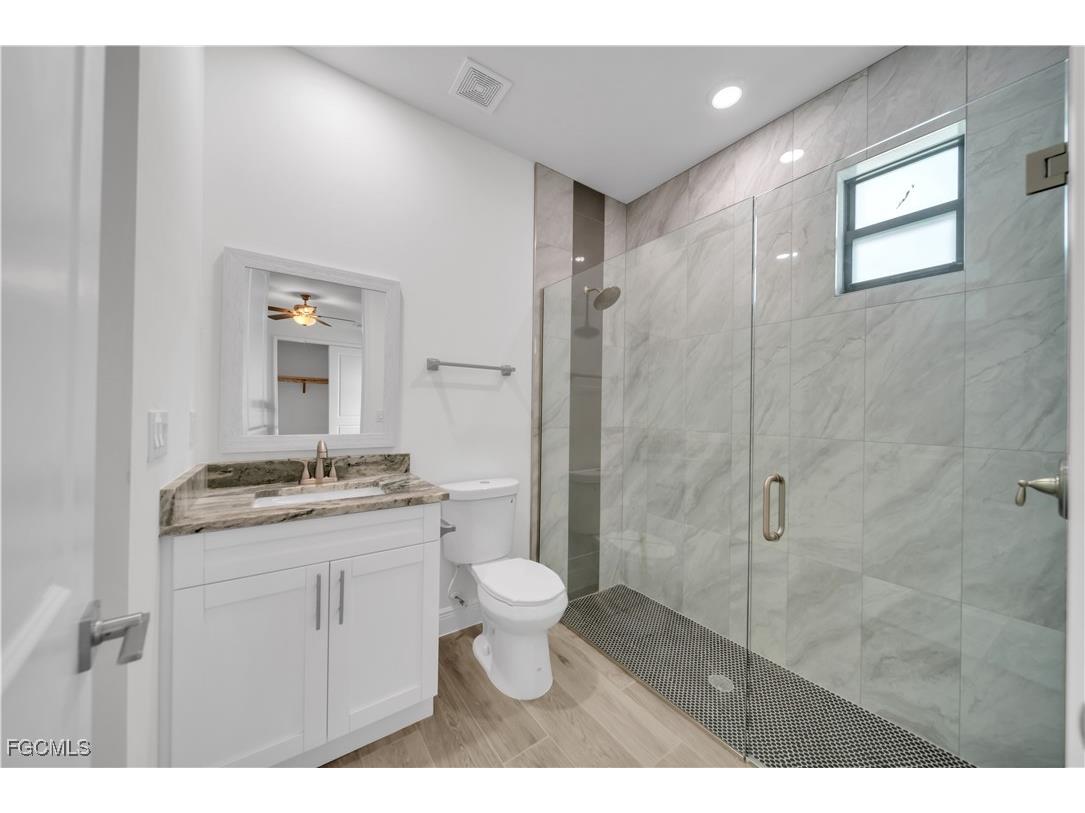 4107 NW 37th Street Cape Coral FL 33993 2025002898 image21