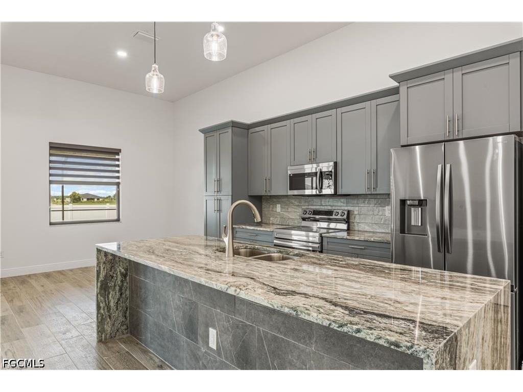 4107 NW 37th Street Cape Coral FL 33993 2026025683 image13