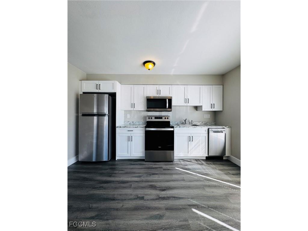 4107 SE 18th Place #A Cape Coral FL 33904 2026006532 image11