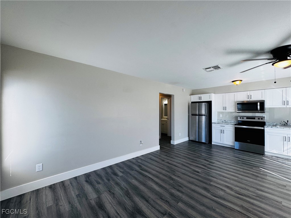 4107 SE 18th Place #A Cape Coral FL 33904 2026006532 image8