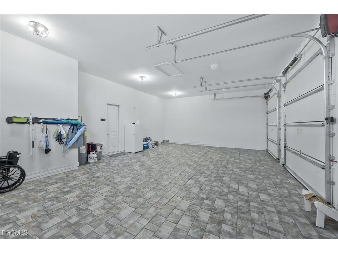 4107 SW 11th Avenue Cape Coral FL 33914 2025022710 image34