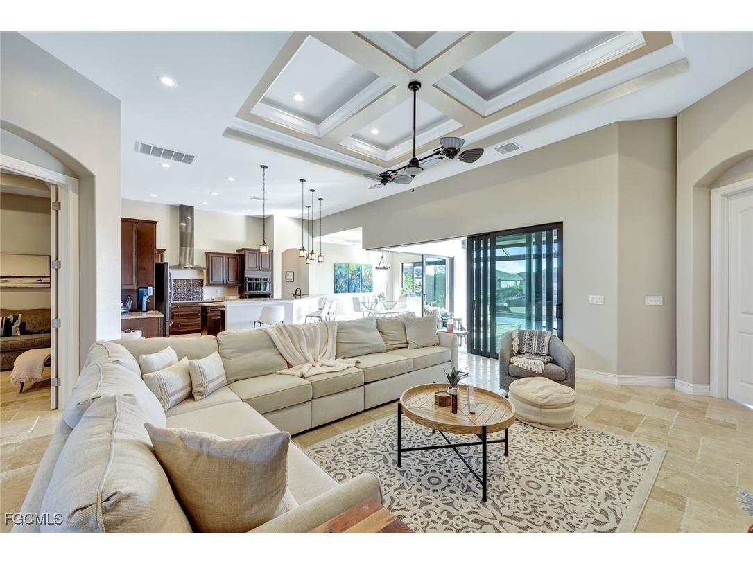 4107 SW 11th Avenue Cape Coral FL 33914 2025022710 image4