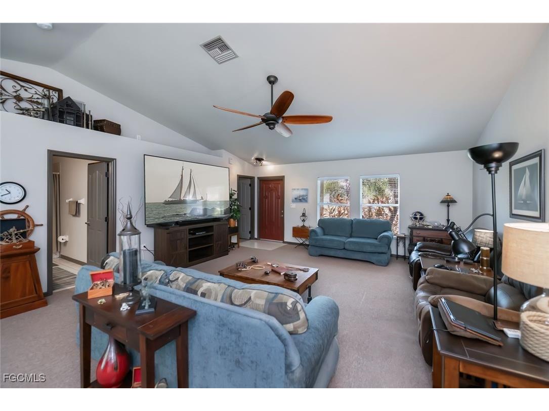 4108 13th Street SW Lehigh Acres FL 33976 2025019446 image9