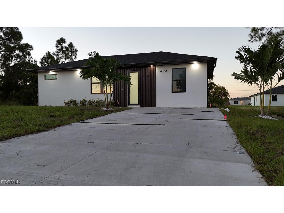 4108 14th Street SW Lehigh Acres FL 33976 2025015223 image1
