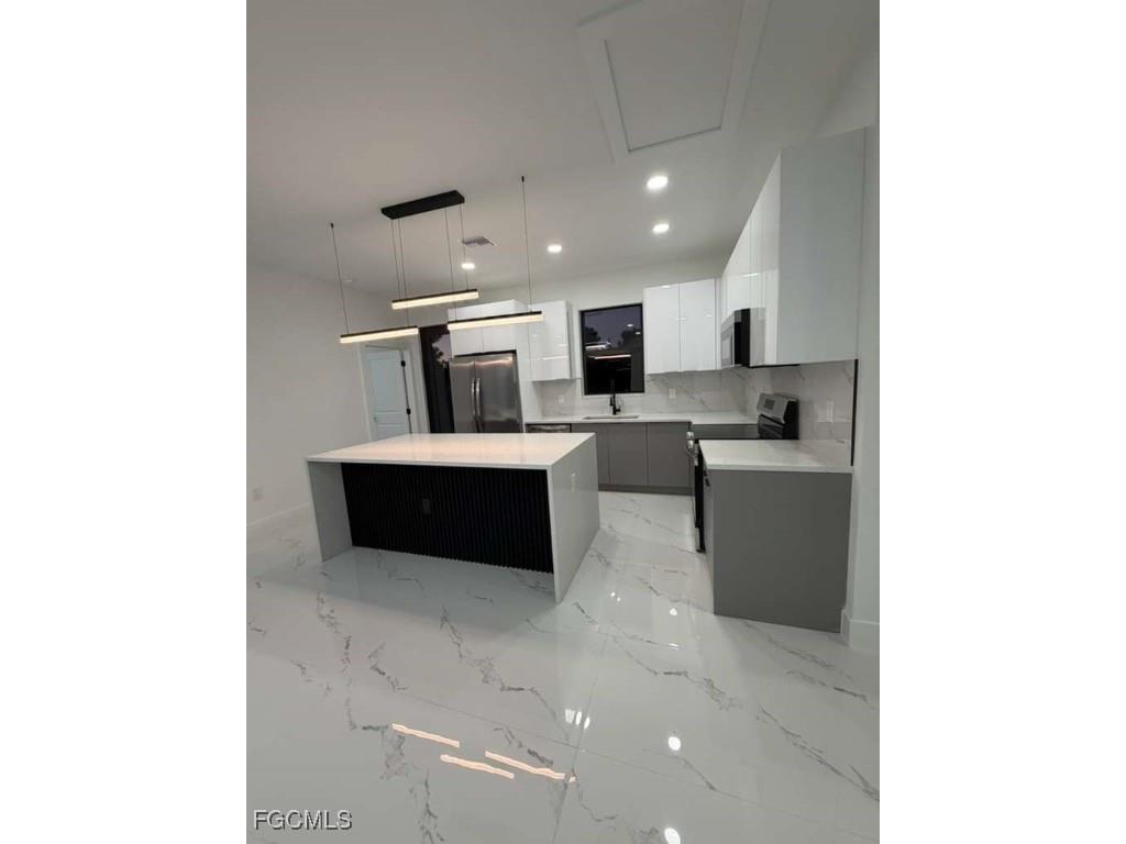 4108 14th Street SW Lehigh Acres FL 33976 2025015223 image11