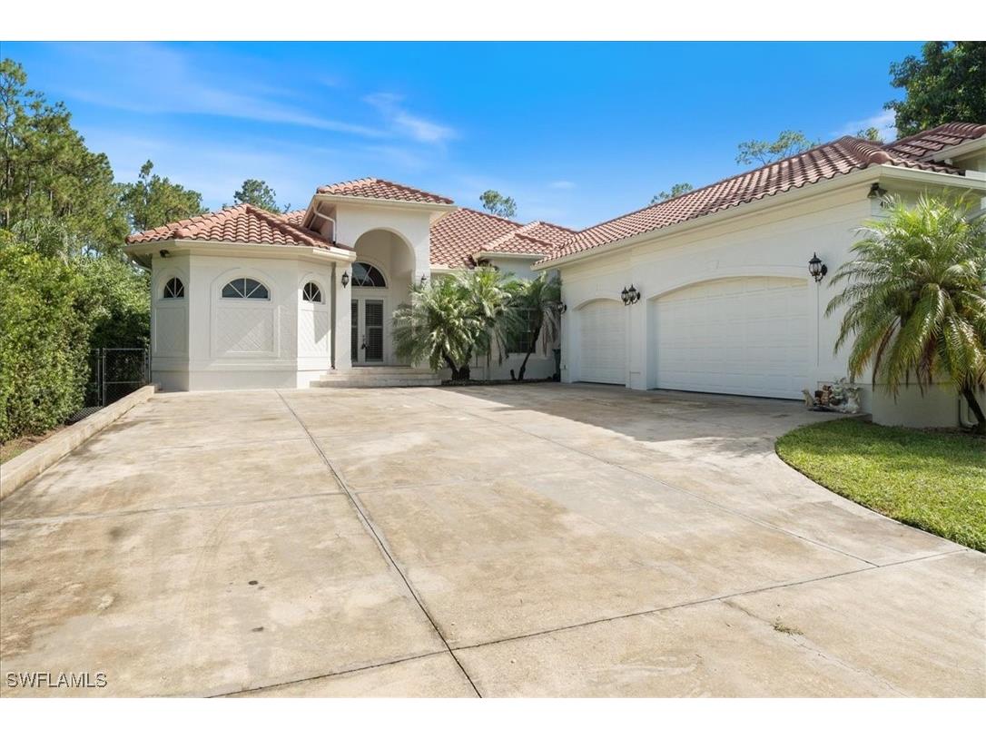 4108 Pine Ridge Road Naples FL 34119 225064212 image1
