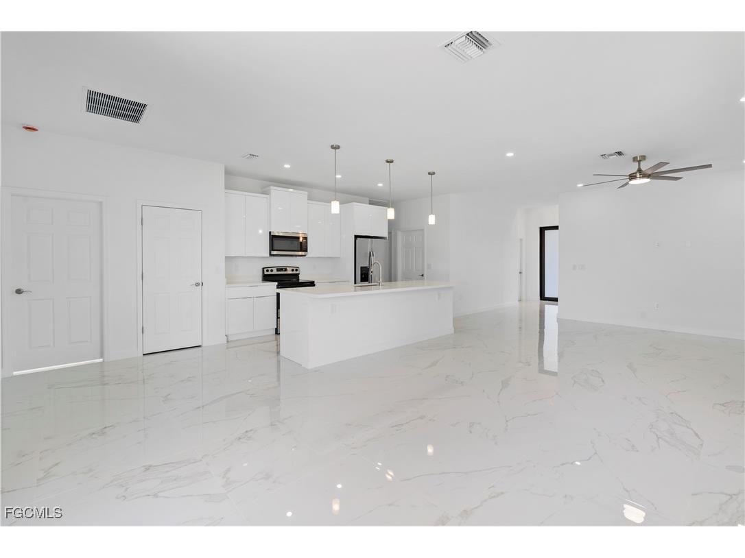 4109 17th Street SW Lehigh Acres FL 33976 2026003660 image14