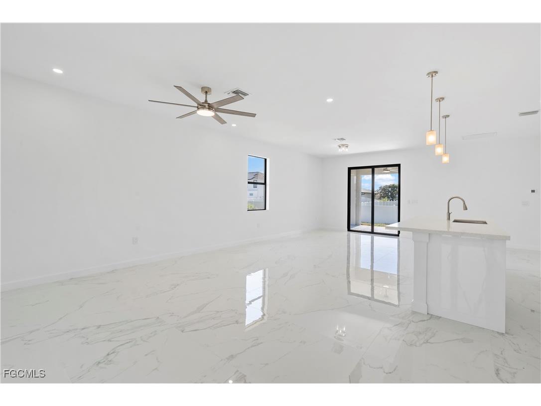 4109 17th Street SW Lehigh Acres FL 33976 2026003660 image6