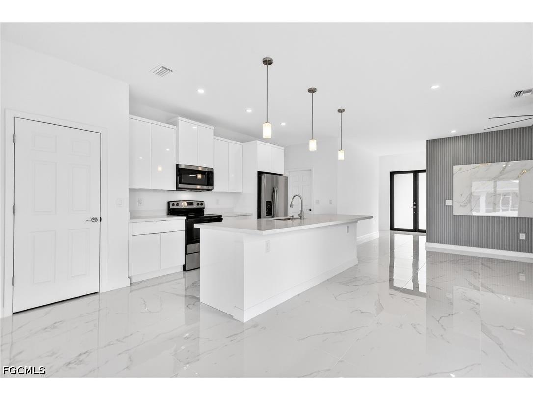 4109 17th Street SW Lehigh Acres FL 33976 2026025830 image11