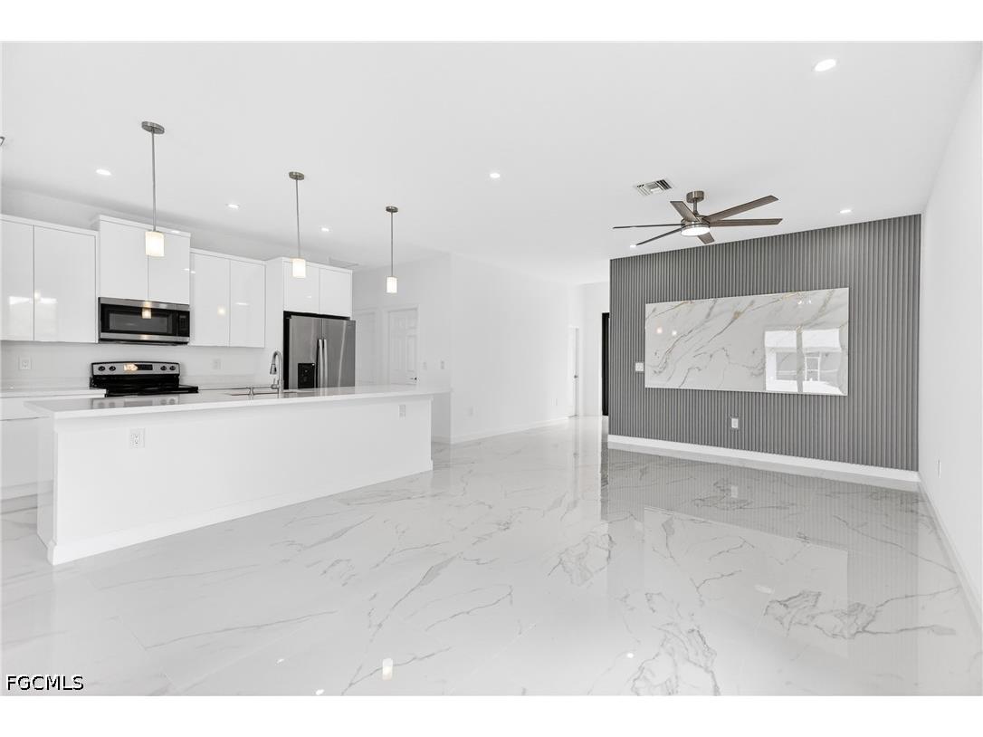 4109 17th Street SW Lehigh Acres FL 33976 2026025830 image4