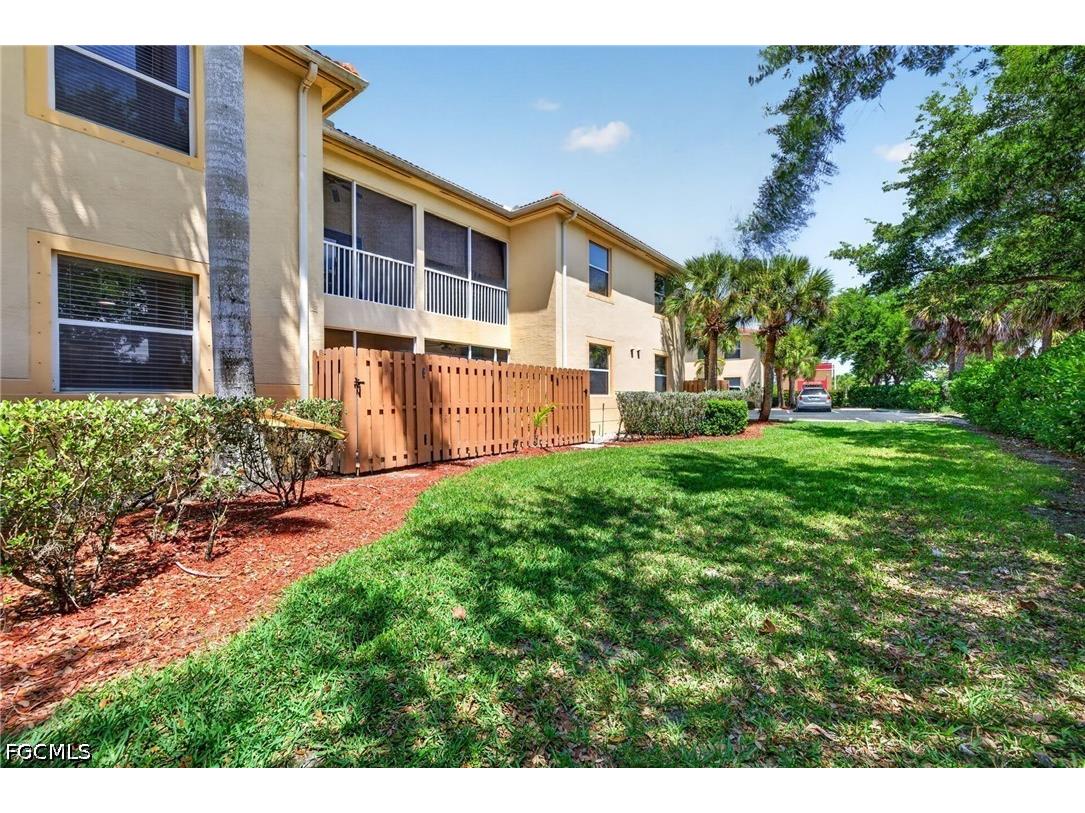 4109 Bellasol Circle #1113 Fort Myers FL 33916 2026015536 image23