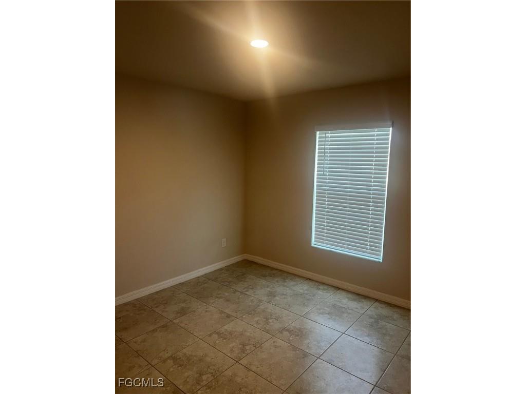 4109 NE 22nd Avenue Cape Coral FL 33909 2025003663 image10
