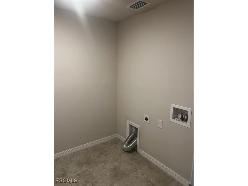 4109 NE 22nd Avenue Cape Coral FL 33909 2025003663 image13