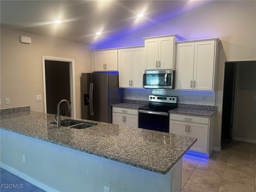 4109 NE 22nd Avenue Cape Coral FL 33909 2025003663 image2