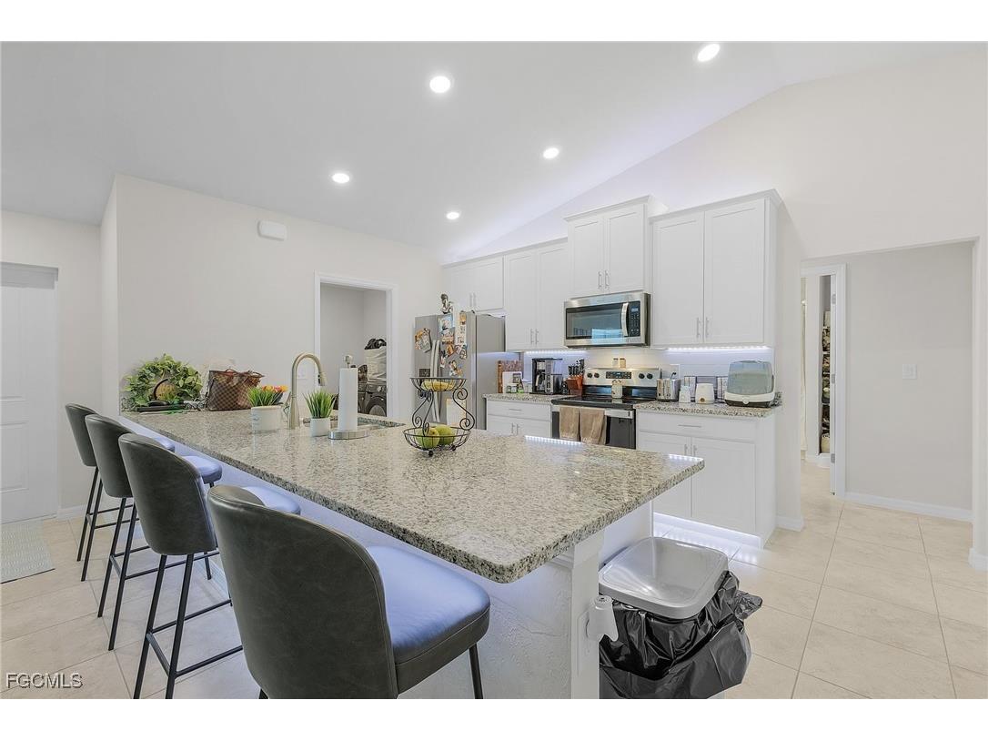 4109 NE 22nd Avenue Cape Coral FL 33909 2025019115 image14