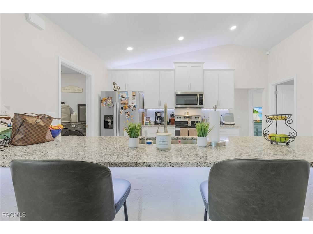 4109 NE 22nd Avenue Cape Coral FL 33909 2025019115 image17