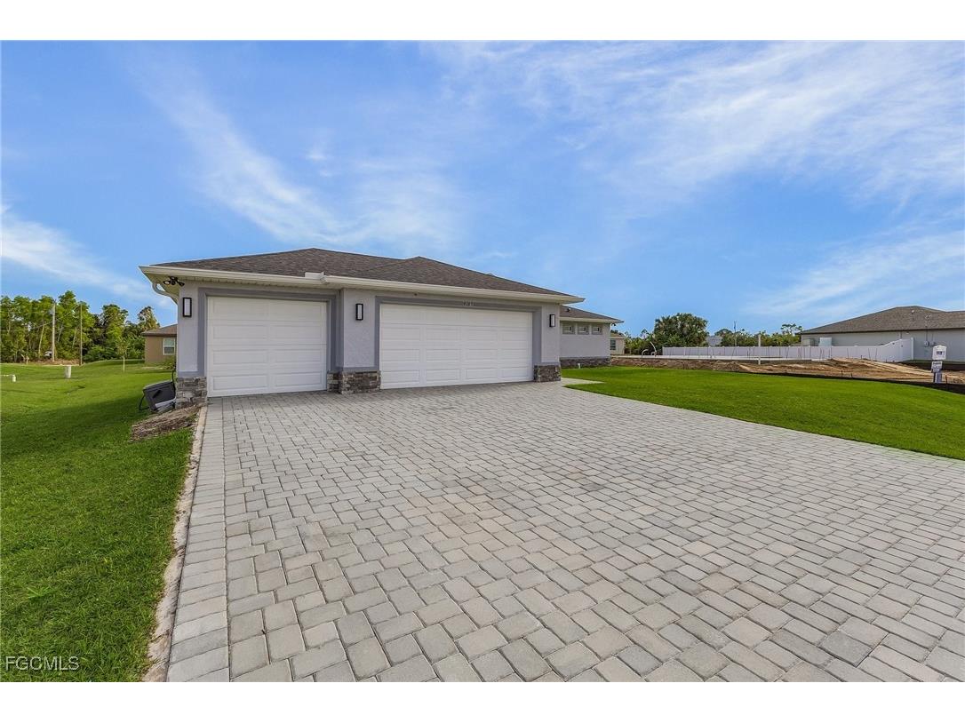 4109 NE 22nd Avenue Cape Coral FL 33909 2025019115 image2
