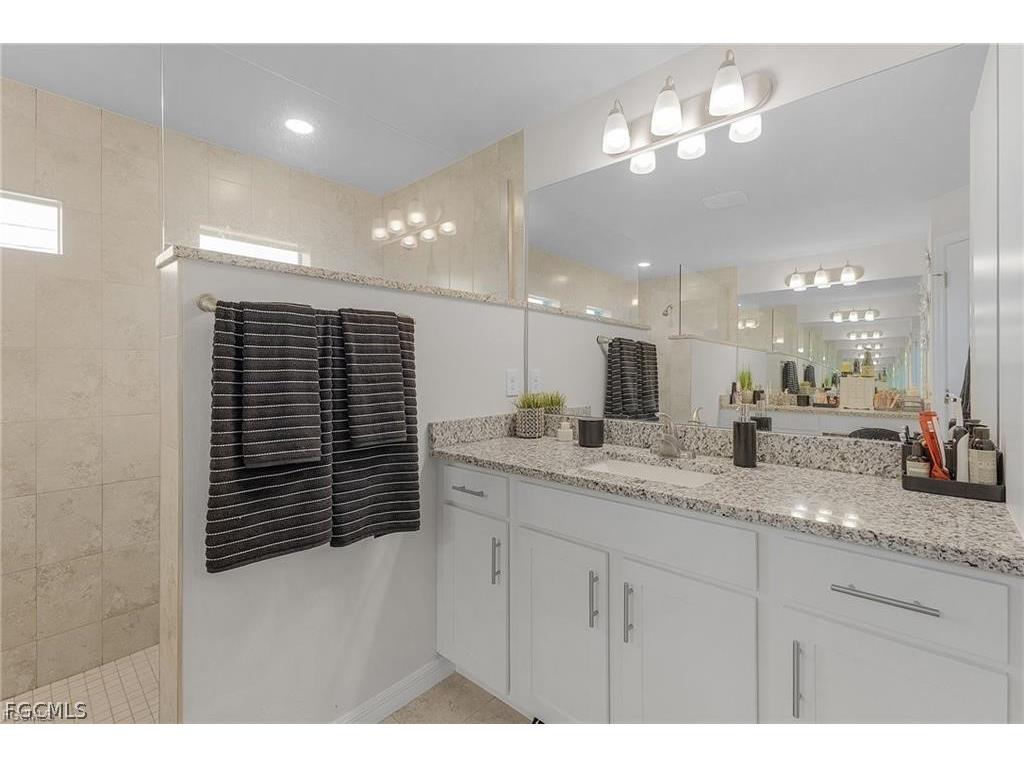 4109 NE 22nd Avenue Cape Coral FL 33909 2026009214 image10