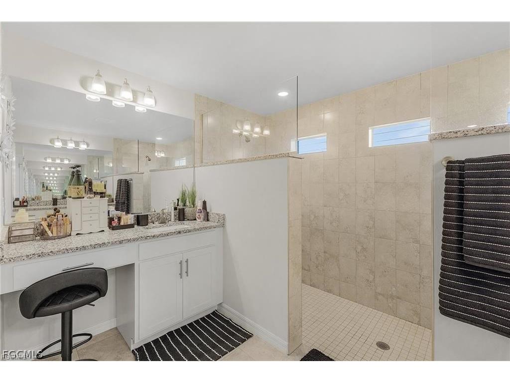 4109 NE 22nd Avenue Cape Coral FL 33909 2026009214 image9