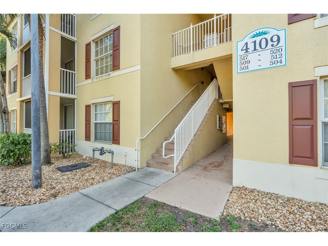 4109 Residence Drive #510 Fort Myers FL 33901 2025008369 image3