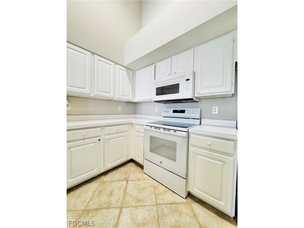 4109 Residence Drive #520 Fort Myers FL 33901 2026009475 image11