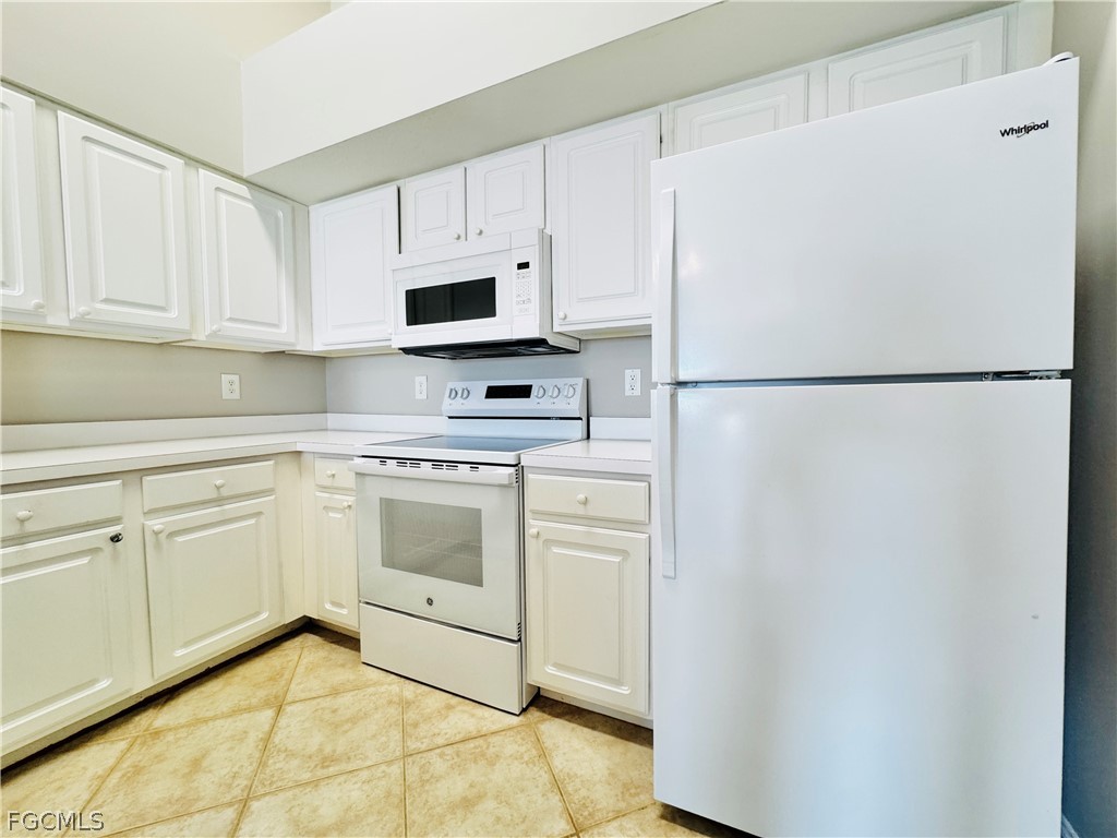 4109 Residence Drive #520 Fort Myers FL 33901 2026009475 image12