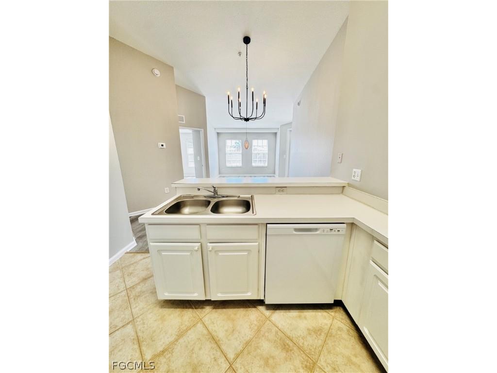 4109 Residence Drive #520 Fort Myers FL 33901 2026009475 image15
