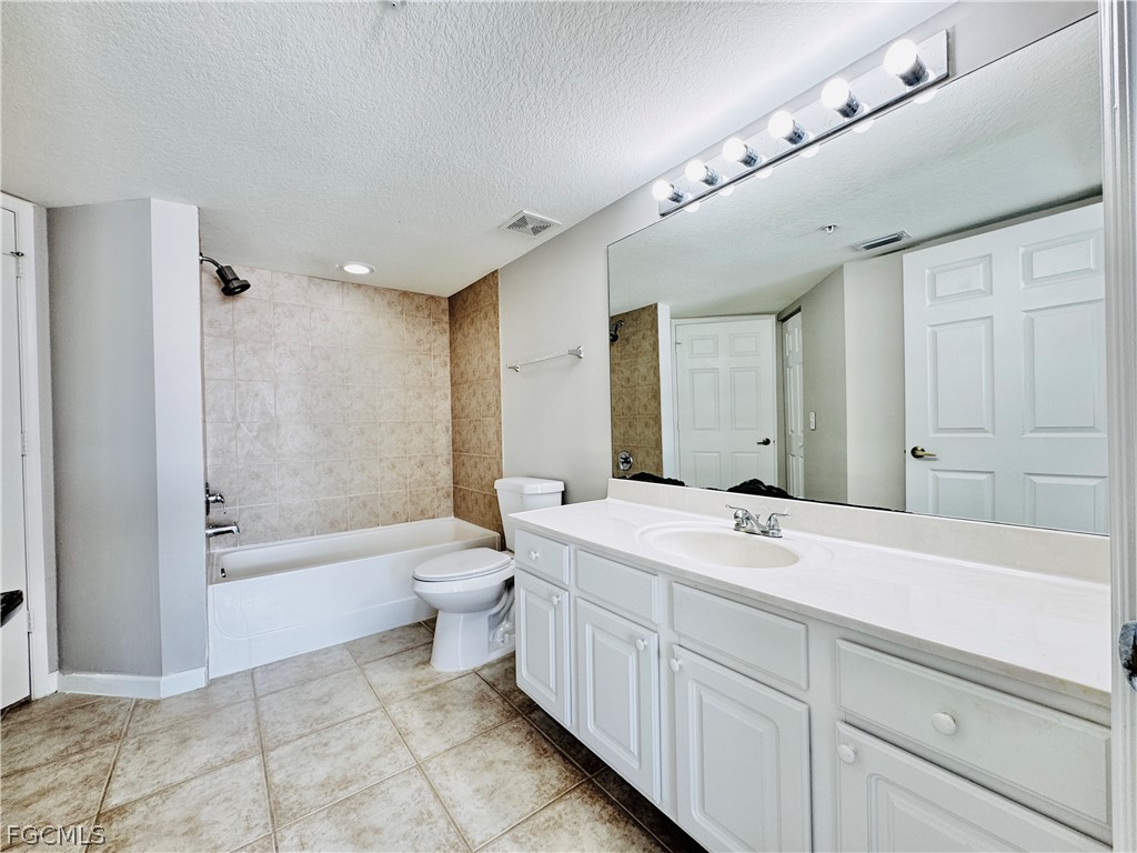 4109 Residence Drive #520 Fort Myers FL 33901 2026009475 image33