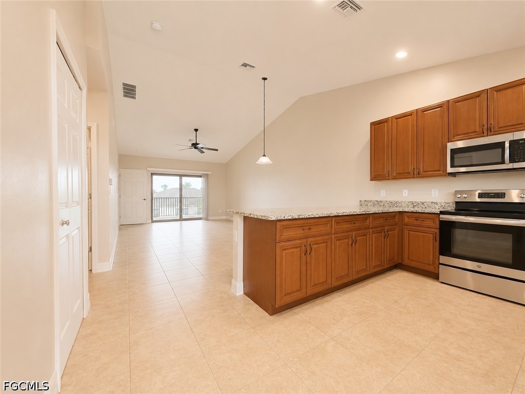 4109 SW 8th Place #201 Cape Coral FL 33914 2026025137 image2