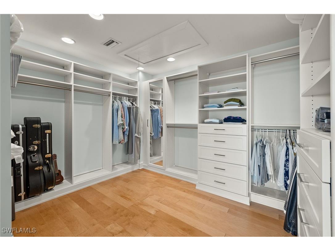 411 Bella Vista Way E Sanibel FL 33957 224092205 image16