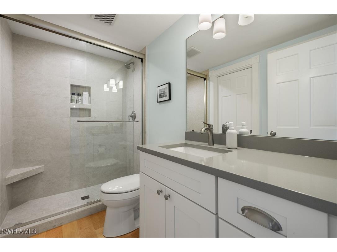 411 Bella Vista Way E Sanibel FL 33957 224092205 image26