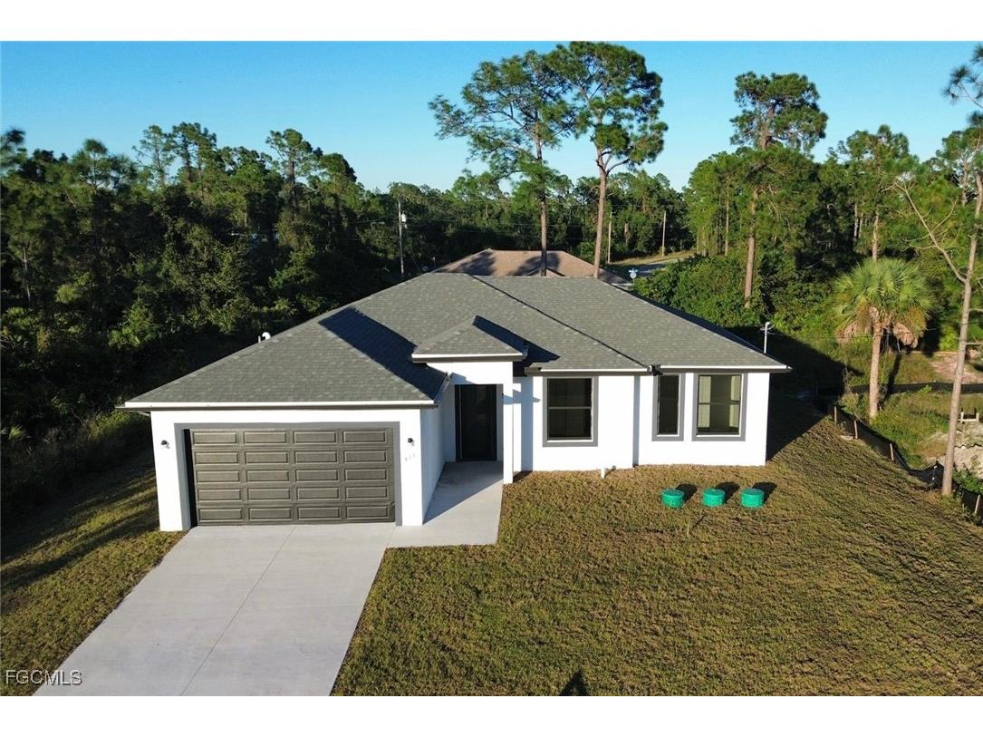 411 Eisenhower Boulevard Lehigh Acres FL 33974 2025018636 image1