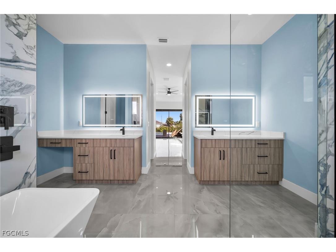 411 NE 25th Street Cape Coral FL 33909 2026011588 image42