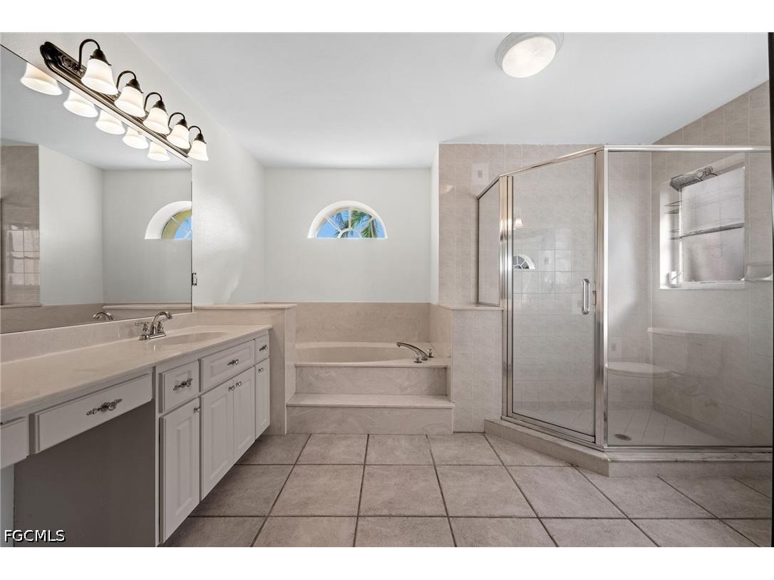 411 SE 17th Street Cape Coral FL 33990 2026015267 image15