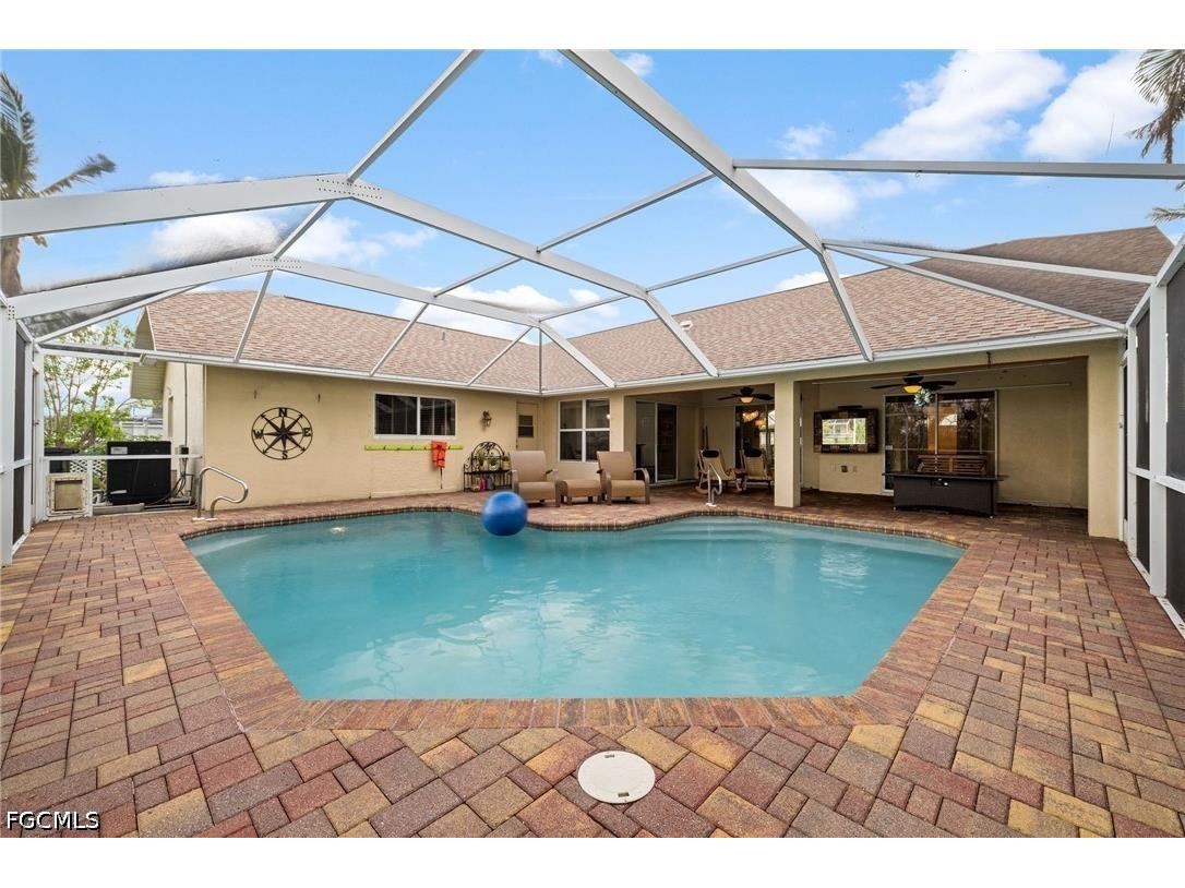 411 SE 17th Street Cape Coral FL 33990 2026015267 image2