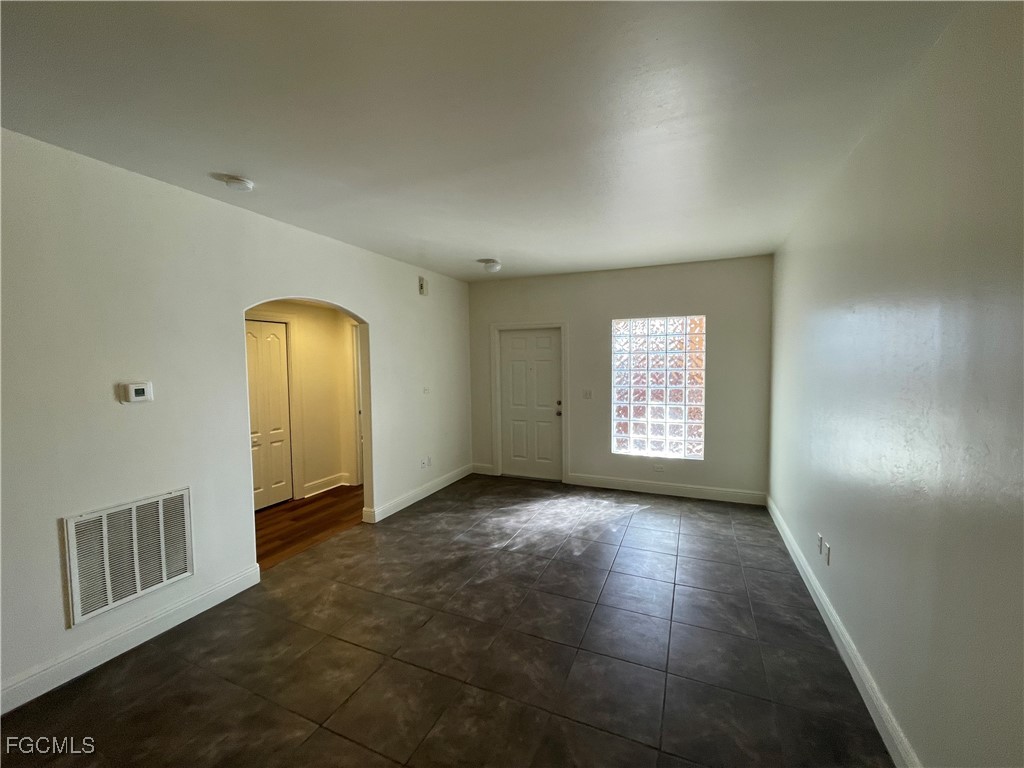 4110 Castilla Circle #102 Fort Myers FL 33916 2025018671 image11