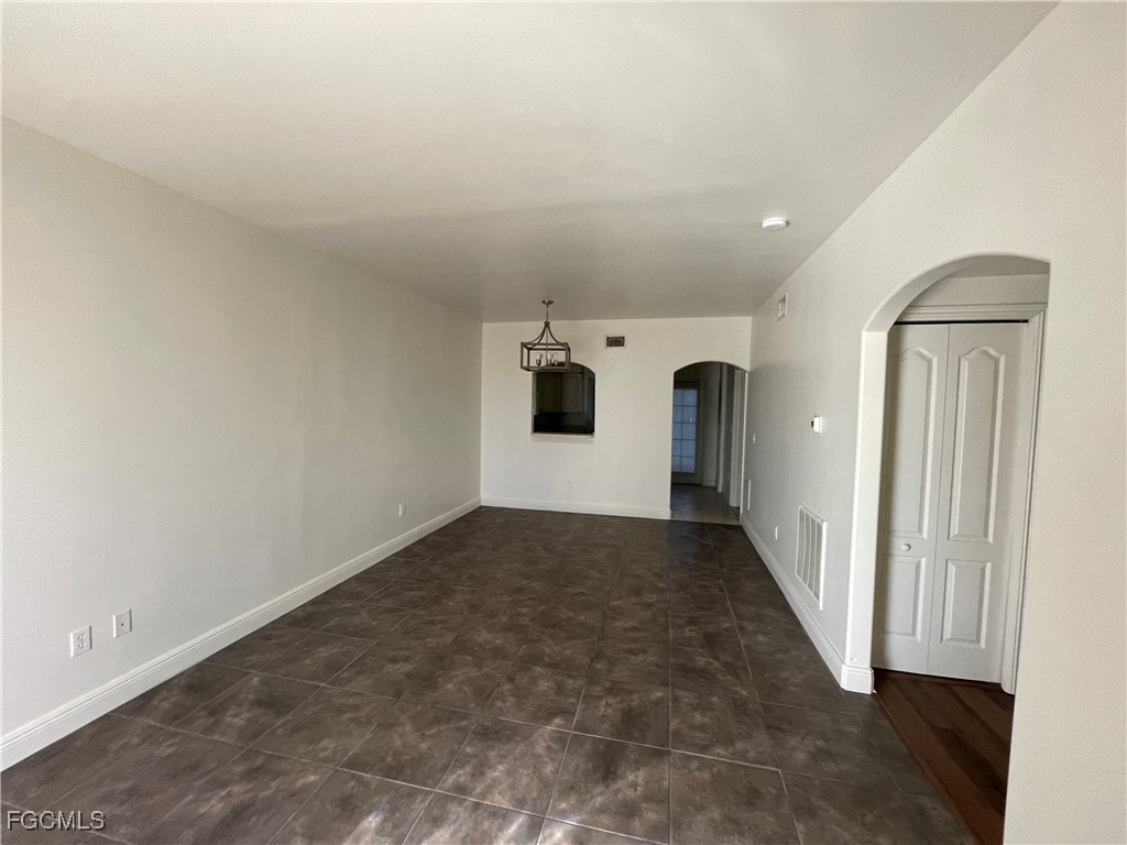 4110 Castilla Circle #102 Fort Myers FL 33916 2025018671 image7