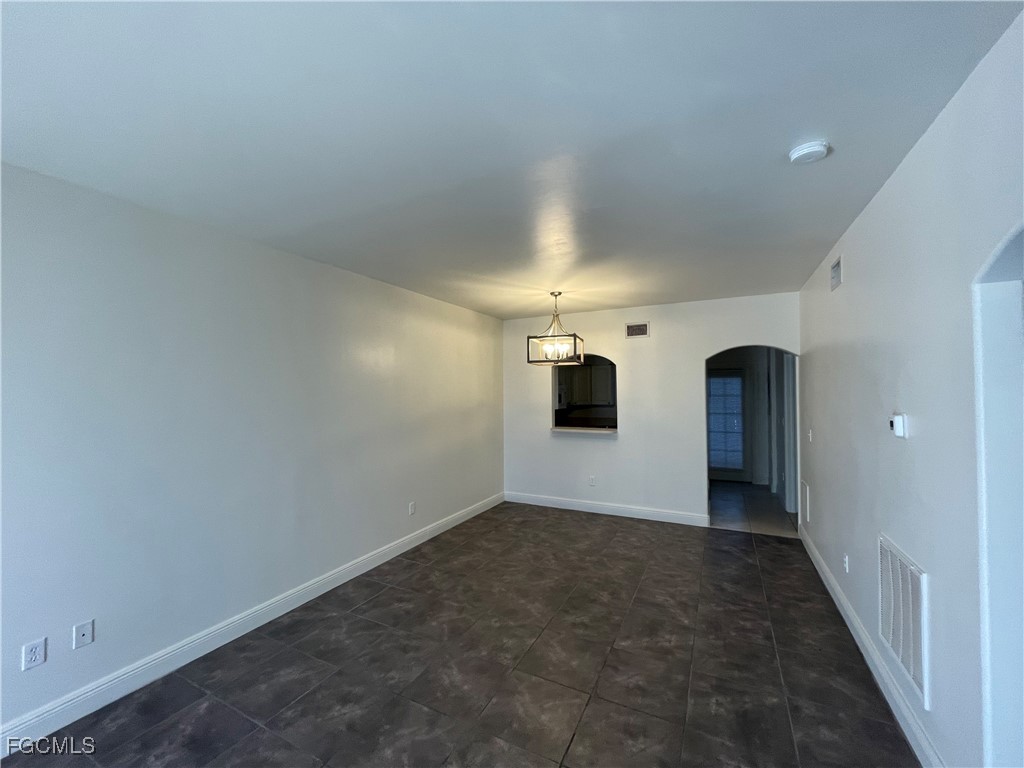 4110 Castilla Circle #102 Fort Myers FL 33916 2025018671 image8