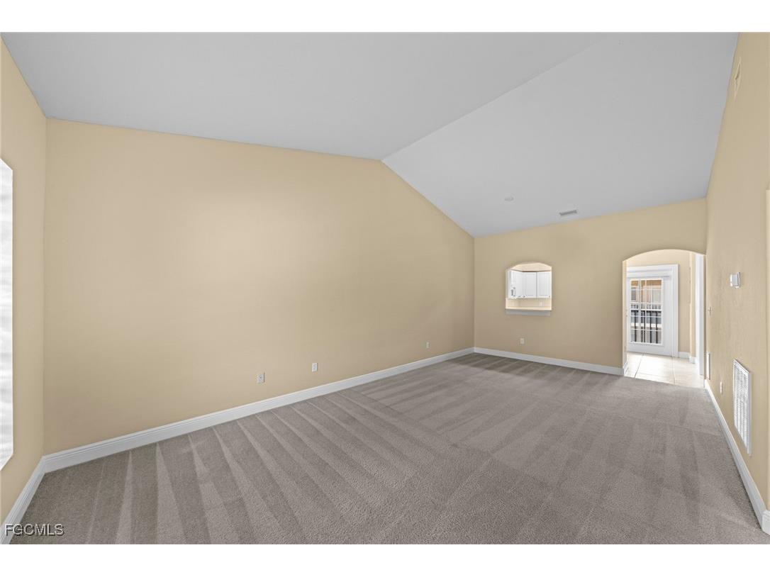4110 Castilla Circle #104 Fort Myers FL 33916 2025016537 image2