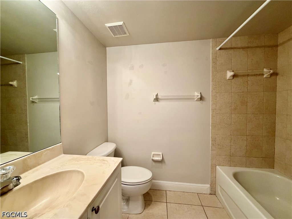 4110 Castilla Circle #202 Fort Myers FL 33916 2026022625 image12
