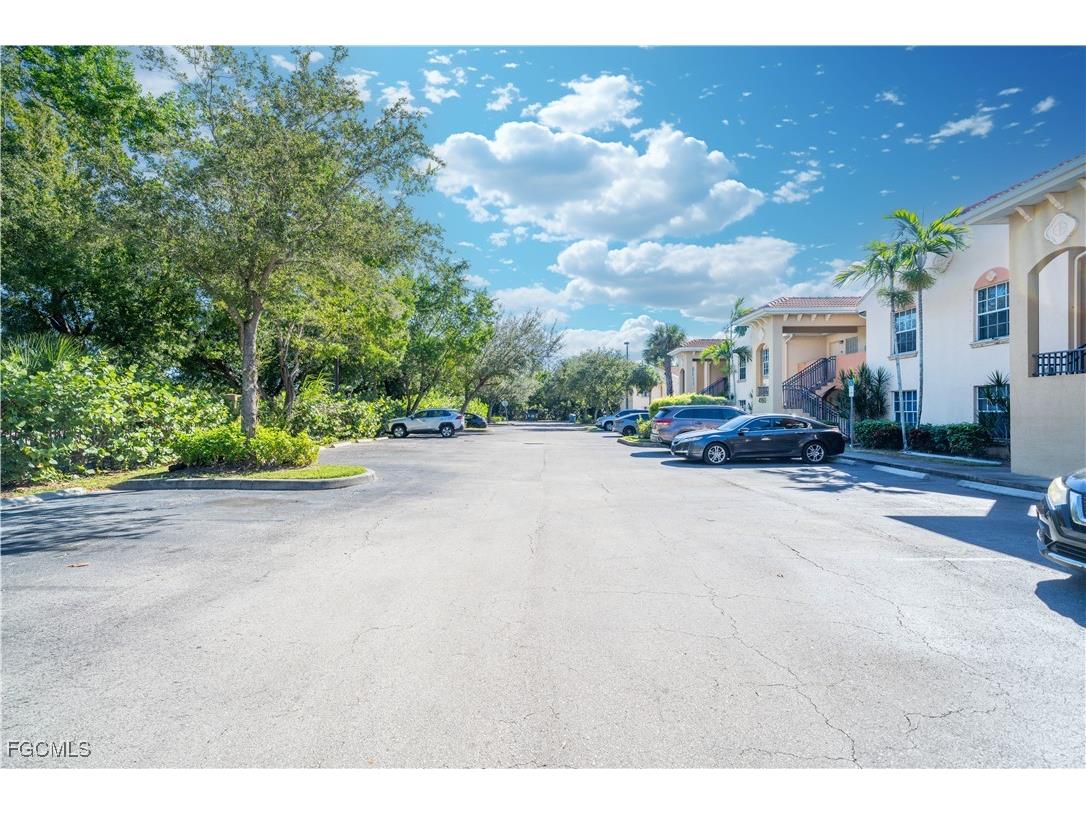 4110 Castilla Circle #205 Fort Myers FL 33916 2025016606 image22