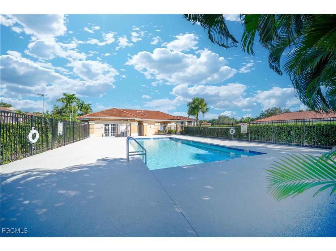 4110 Castilla Circle #205 Fort Myers FL 33916 2025016606 image28