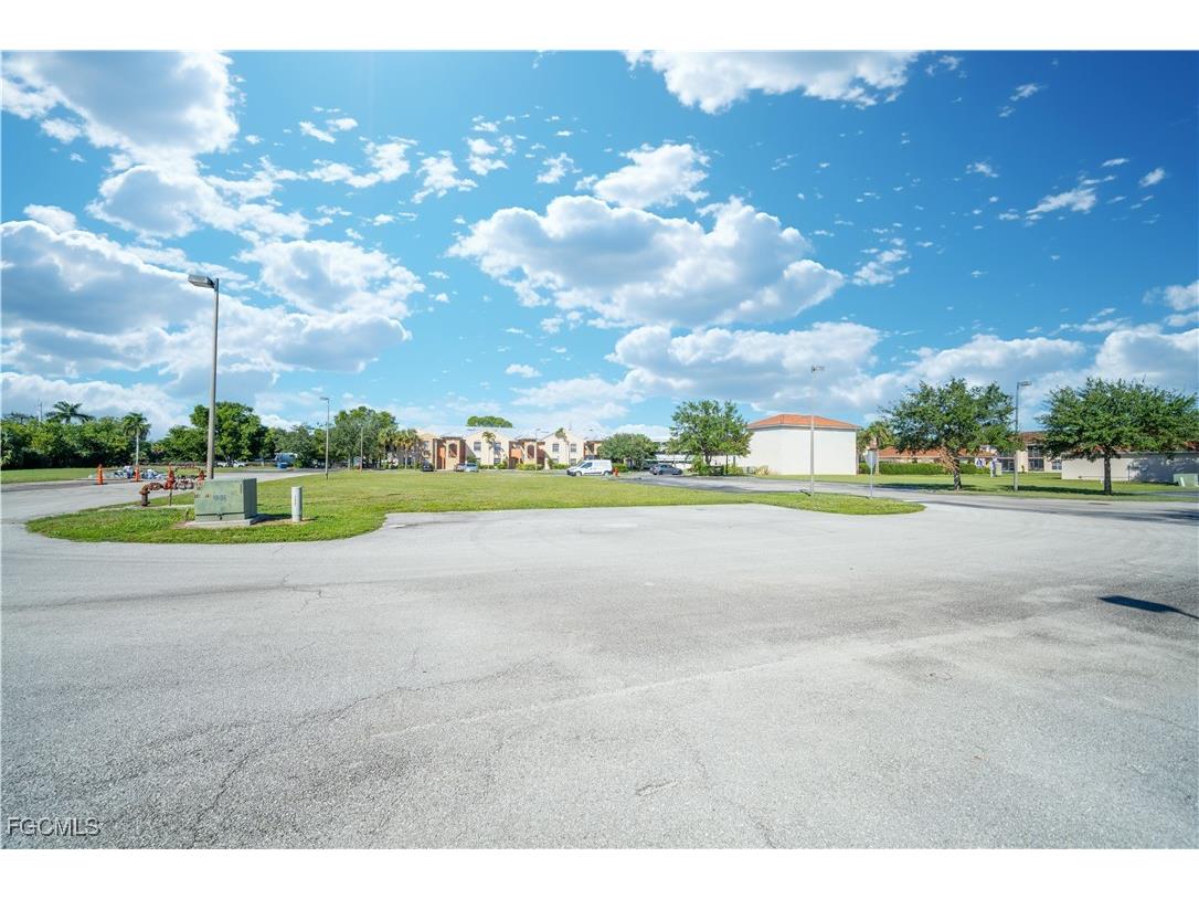 4110 Castilla Circle Fort Myers FL 33916 2025014645 image22