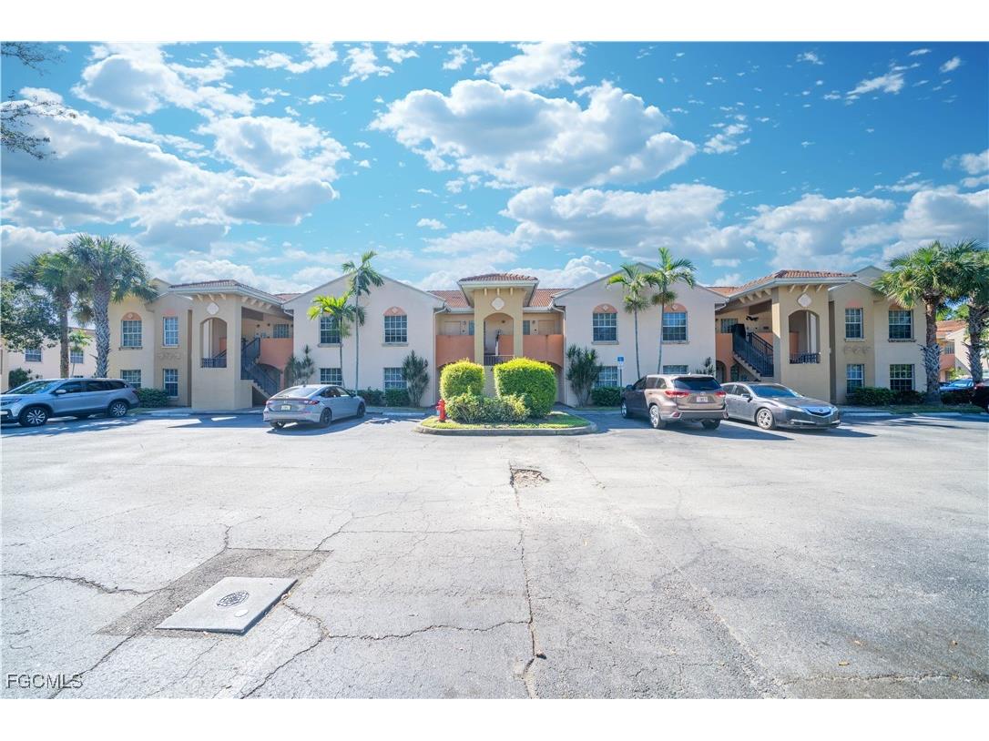 4110 Castilla Circle Fort Myers FL 33916 2025014645 image8