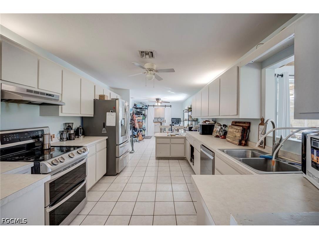 4110 E 23rd Street Alva FL 33920 2026014198 image10