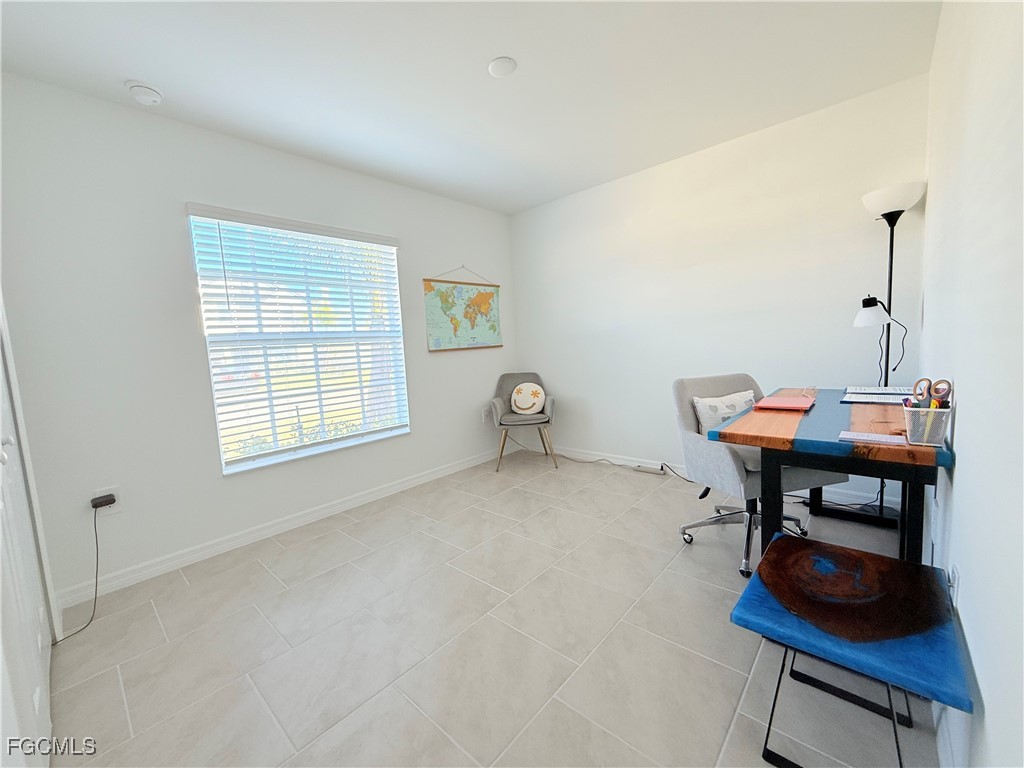 4110 Etna Court North Fort Myers FL 33917 2025021890 image23