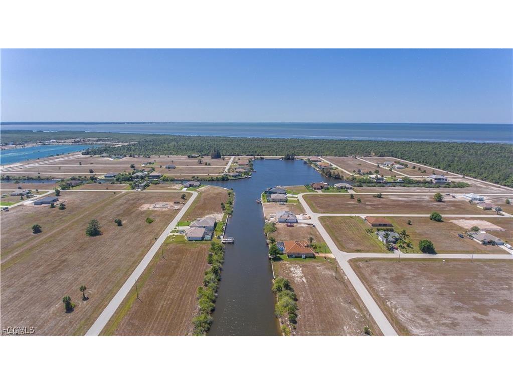 4110 NW 39th Lane Cape Coral FL 33993 2026007300 image7