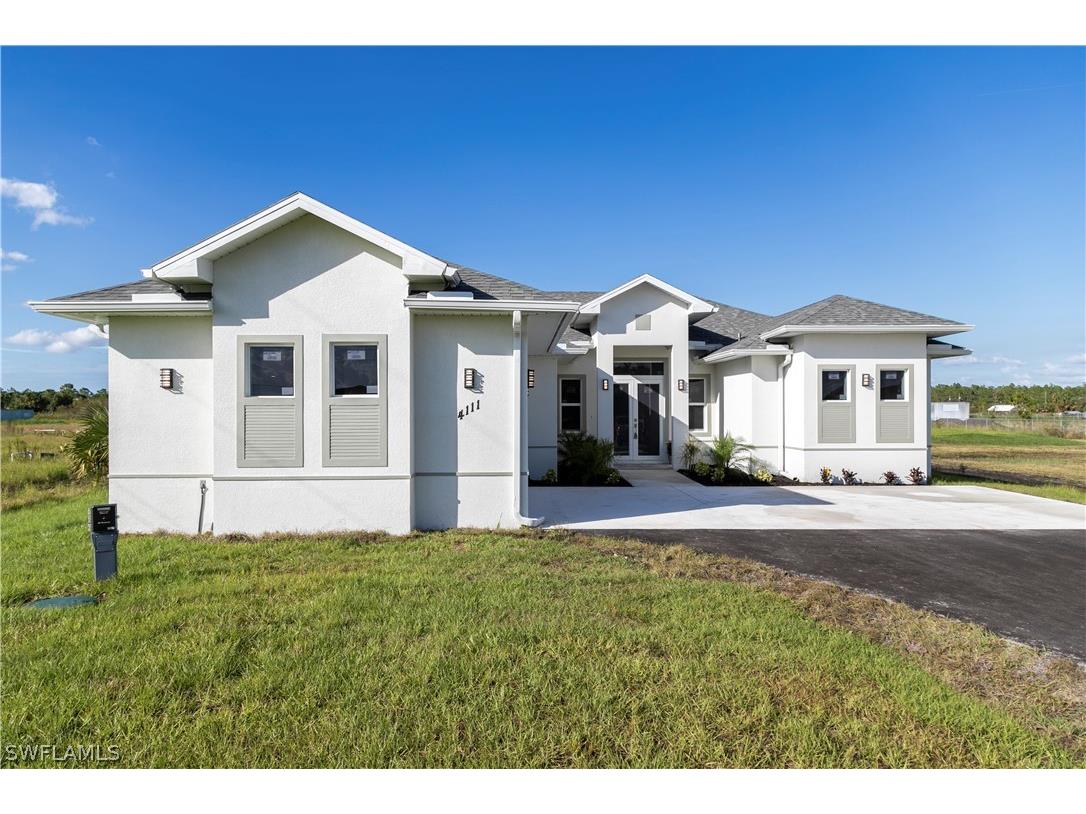 4111 24th Avenue NE Naples FL 34120 222061402 image1